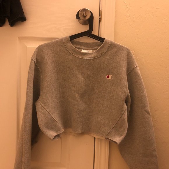 Champion Crew-Neck Cropped Sweatshirt Grey Size XS - Picture 2 of 7
